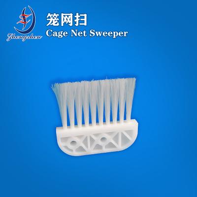 China Chicken Cage Cleaning Tools Cage Net Sweeper For Poultry Farm for sale