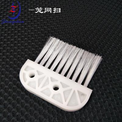 China Poultry Husbandry Equipment Cage Net Brush For Layer Chicken Cage for sale