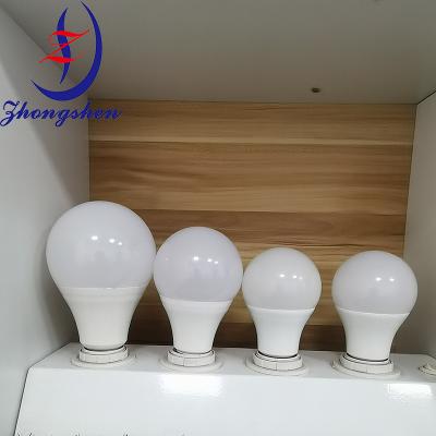 China IP67 Wasserdicht Geflügel LED Glühbirne Staubdicht 90+ LM/W Für Hühnerfarmen zu verkaufen