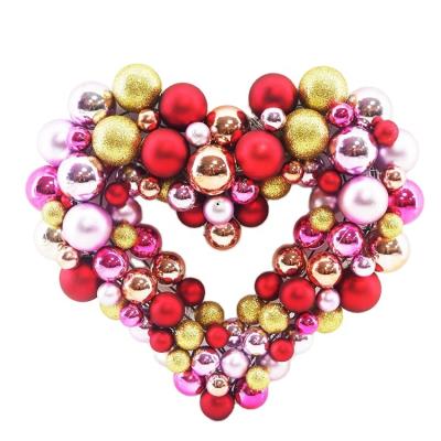 China Wholesale Fabric / Styrofoam New Design Heart Christmas Ball Garland For Christmas for sale