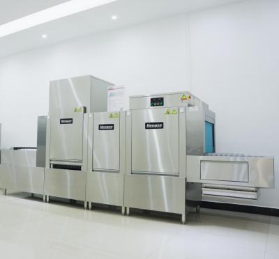 Cina Lavastoviglie commerciale utilizzata trasportatore lungo Machine Freestanding in vendita