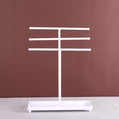 China Jewelry Display Jewelry Display 3 Tier White Metal With Base Bracelet Necklace Holder Jewelry Display Stands for sale