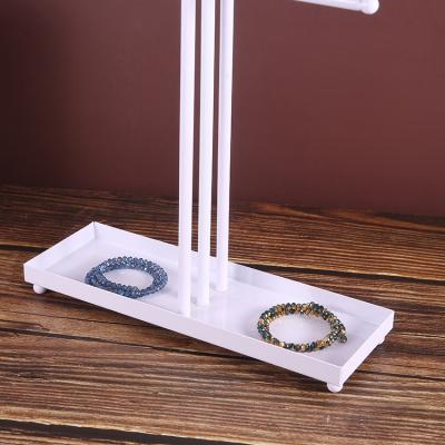 China White Jewelery Display Jewelry Rack Display 3 Tier Metal With Base Necklace Bracelet Jewelry Displays For Shows for sale