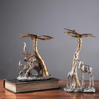 China Europe Home Decor Resin Craft Gifts Giraffe Elephant Statues Statues Home Decor for sale