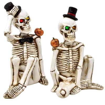 China Europe and the United States Holiday Resin Opens Halloween Decorations LED Light Eye Horror Skull for sale