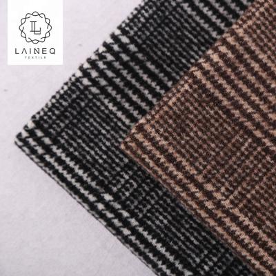 China 2021 Breathable Super Cheap Groove Plaid Wool Fabric Tweed For Winter Coats for sale