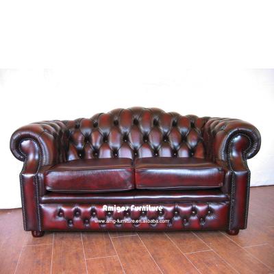 China Chesterfield Tufted Deep Button Club Back Mahogany Frame Distressed Chesterfield Leather Blood Red Sofa for sale