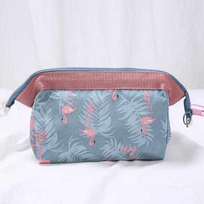 China Multi-Functional Three-Dimensional Travel Package Women's Large Capacity Flamingo Toiletry Bag Waterproof Makeup Bag for sale