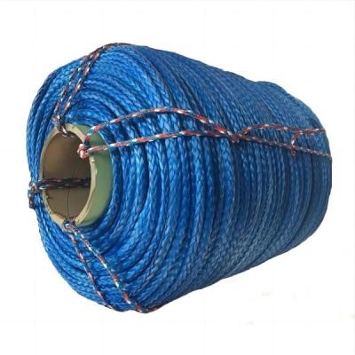 中国 60mm UHMWPE Rope For Tugger Boat Towing And Mooring Rope 販売のため