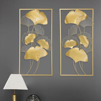 China Art Deco Iron Ginkgo Leaf Wall Decoration Home Interior Decor Wall Decoration for sale