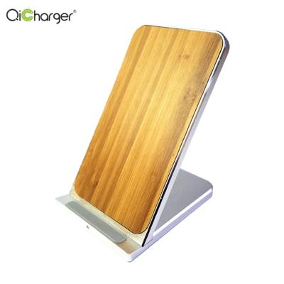 China Mobile Phone Factory Directly Sell Wooden Bamboo Qi Fast Wireless Charger For iPhone Samsung for sale