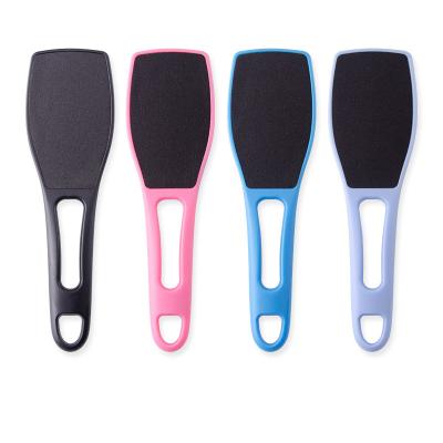 China Wholesale Durable Reusable Foot File Pedicure Home Use Pedicure Tools Plastic Foot File Callus Remover Double Side Sandpaper Foot File for sale