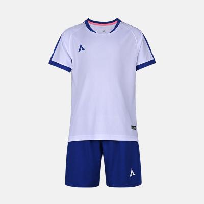 China Breathable 100% Polyester Full Size Kids Football Match Sets Low Price Set for sale