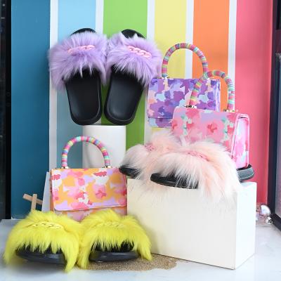 China 2021 Fashion New Arrivals Designer Brand Bling Diamond Matching Slippers And Purse Set for sale