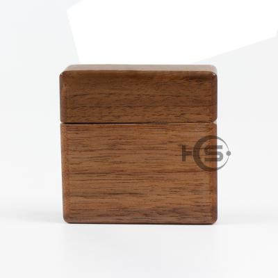 China Eco-Friendly Luxury Walnut Small Gift Packaging Wedding Engagement Wood Ring Box for sale