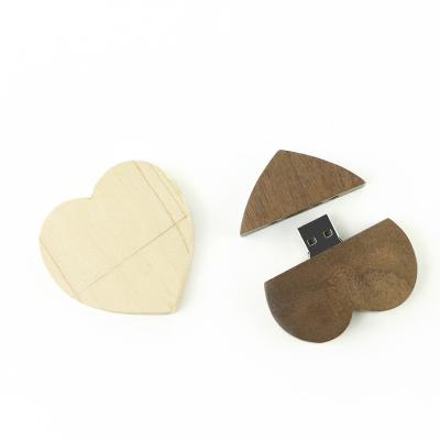 China Custom USB 3.0 Heart Shaped USB Stick Design Wood Leaf Graphics Graphics Logo Creative Custom USB Drive for sale