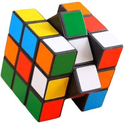 China Toy Wholesale High Speed ​​Good Quality Educational Cube 5.7*5.7*5.7 Magic Cube for Brain Training Magic Cube Puzzle for sale