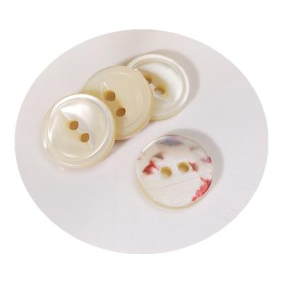 China Customized White Color Trocas Shell Nickel Free Button For Coat, Shirt Suits, Knitwear, Woolen Coats for sale