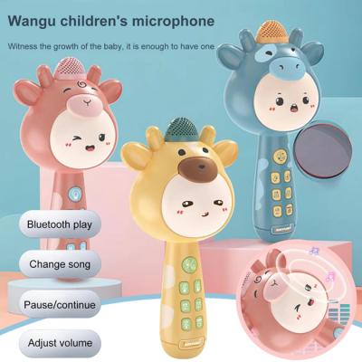 China Small Children's Built-in Microphone Karaoke Toy Set Wireless Sound Baby Karaoke Toy Fun Musical Toy with Magic Inflection for sale