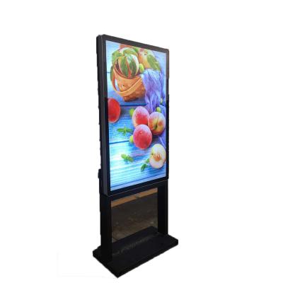 China IP66 Outdoor Advertising Outdoor Ultra Thin Aluminum Portable Digital Signage Displays for sale