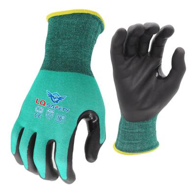 China Nitrile Foam HPPE Shell Nitrile Foam Coated Waterproof Anti Cut Work Gloves Level 5 Safety Gloves Cut Resistant for sale