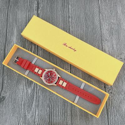 China Hot Fashion Fashion Trend Six-pin Roman Carving Dial Men's Vacation Quartz Silicone Watch for sale