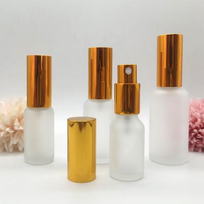 China Personal Care Refillable Mist Glass Spray Bottle Small Liquid Containers Spray Bottle for sale