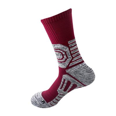 China Breathable Women Youth Men's Mid-Calf Compression Athletic Socks Crew Basketball Cushion OEM Private Logo for sale