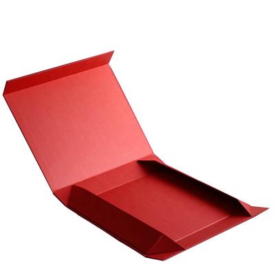 China Custom Recycled Red T-shirt Packaging Materials T-shirt Packaging Flat Shipping Folding Box For T-shirts for sale