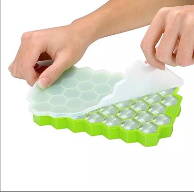 China 37 Cavity Sustainable Food Grade Custom Easy Release Silicone Ice Cube Molds With Lid for sale