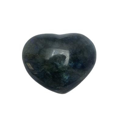 China Wholesale China Crystal Hand Carved Natural Labradorite Heart for FengShui and Home Decoration for sale