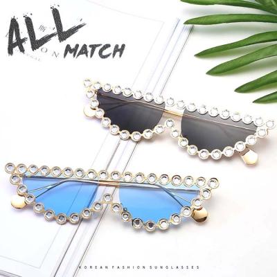 China Fashion Sunglasses Women Custom Color 400 UV400 Anti High Quality Diamond Sunglasses Rhinestone Sunglasses Fashion for sale