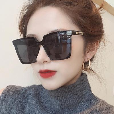 China Retro Fashion Sun Glasses Woman Square Glass Big Frame Vintage Black Oversized Sunglasses Shades Lenses Unisex for sale