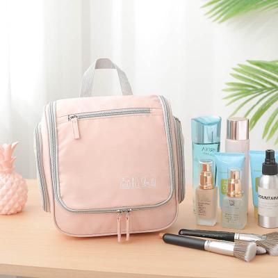 China Multifunctional Simple Fashion Small Travel Toiletry Makeup Portable Bag Storage Bag for sale