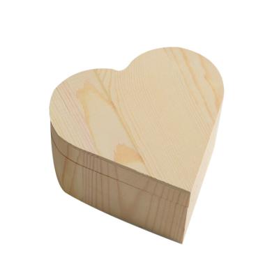 China China Factory Wholesale Custom Wooden Heart Shaped Jewelry Gift Box Wooden Box for sale