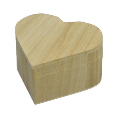 China China Exquisite Heart Shaped Storage Box High Quality Customized Wooden Gift Box for sale