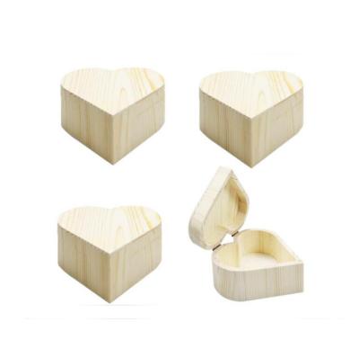 China China Storage Box Unfinished Wood Heart Shaped Clamshell Wooden Gift Box for sale