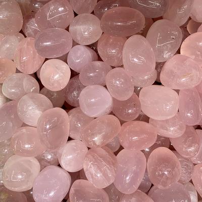 China Wholesale High Quality Natural China Rose Quartz Tumble Crystal Stone Rose Quartz Tumbles for sale