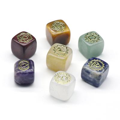 China China Wholesale High Quality Healing Gemstone Chakras Crystal Cubes with Chakras Carving Pattern for sale