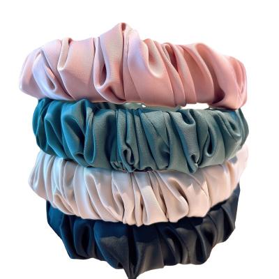 China Fashion Hot Sales Simple And All-match Satin Striped Headwrap Hair Band Ladies Hair Band Headband for sale