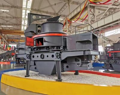 Chine Le sable de machine de broyeur du rendement élevé 60tph-600tph VSI font la machine à vendre