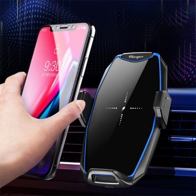 China Amazon Hot Selling Item 10W 15W Mobile Phone Mobile Phone Charging Smart Sensor Car Phone Holder Auto Clamp Wireless Charger for sale