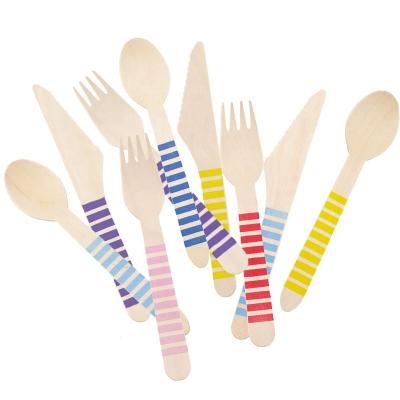 China 620056 Colorful Wooden Cutlery 18pcs Disposable Wooden Spoon Fork Knife Eco Friendly Tableware Sets Party Utensil Kit Flatware for sale