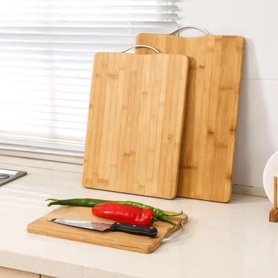 China Custom Kitchen Bamboo Cutting Board Eco Friendly Sustainable Logo Cutting In The Kitchen for sale