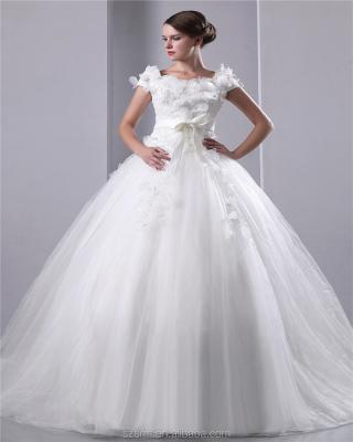 China Anti-Static Unique Design 2018 Luxury Organza White Square Neck Gorgeous Ball Gown Appliqued Beaded Tulle Wedding Dress For Brides for sale