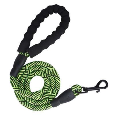 China Stocked Pet Supplies Multicolor Round Pet Leash Reflective Dog Leashes for sale