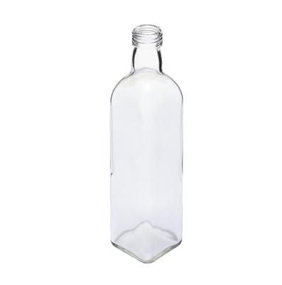 China Large Size 500ml Wine Glass Bottle Glass Beverage Bottle Hot Selling Liquor Glass Bottle for sale