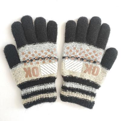 China Soft Warm Selling Winter Gloves For Man Snowfall Days Warm Stretch Knit Mittens Full Finger THICK Gloves for sale