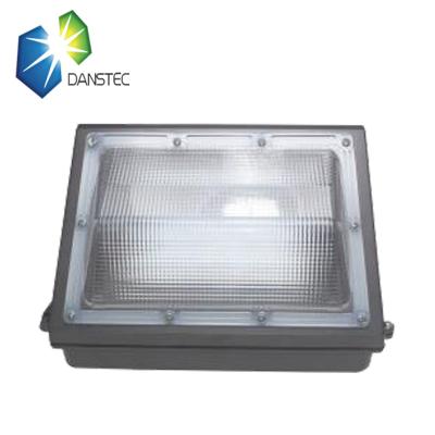 China Shenzhen factory residential supply led wall pack light 60W 90W 120W wall mount light etl dlc with photocell sensor for sale