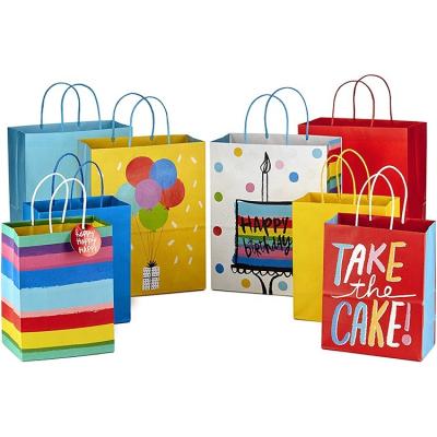 China Personalized High Quality Recycled Materials Peparboard Colorful Wedding Favor Bags Great For Guest Baby Showers Birthdays Favor Package Bag for sale